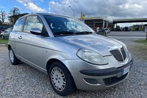 Lancia Ypsilon 1.2 16V Argento