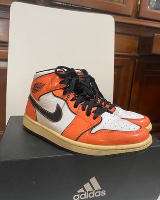 Air jordan 1 mid taglia 8/ 41