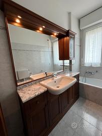 Mobile arredo bagno con lavandino