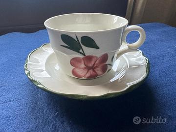 Tazze da the con piattino + 2 tazze grandi