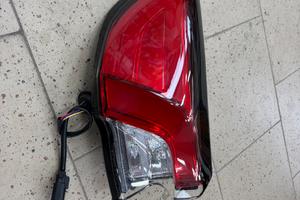 Faro ford kuga post sx