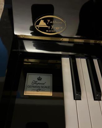 Pianoforte Samick Seoul Imperial German  Scale