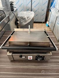 Piastra professionale USATA