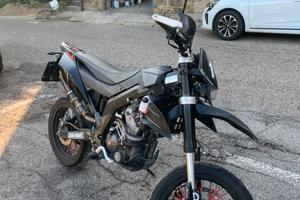 Aprilia sx 125 4t