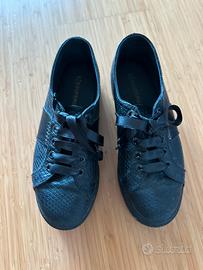 Superga nere in pelle n.37 con zeppa