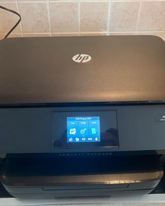 HP Envy 5640 stampante multifunzione Wi-Fi