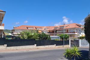 MULTILOCALE A DIANO MARINA