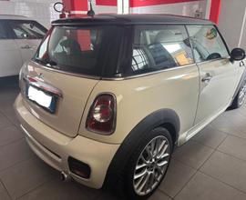 MINI Mini 1.6 16V Cooper D JCW tetto