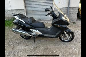 Honda Silver Wing 600 - 2009