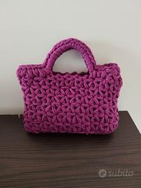Borsa a mano artigianale  magenta/ciclamino 
