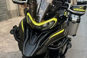 Benelli Trk 702 x
