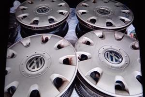 Cerchioni in ferro con copricerchi per golf 6