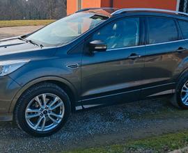 FORD Kuga 2ª serie - 2016
