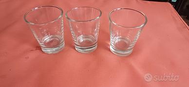 3 bicchieri da shot o liquore