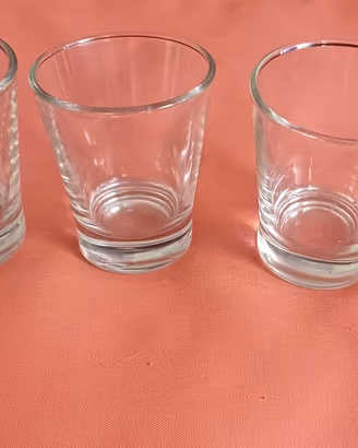 3 bicchieri da shot o liquore