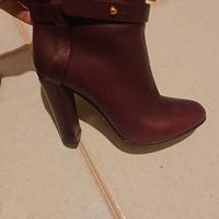 stivaletto con tacco 