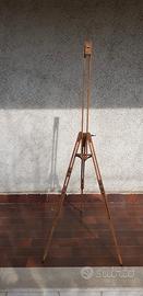 Cavalletto espositivo