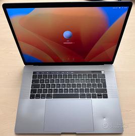 Macbook pro 2017 15" i7-4 core Ram: 16Gb SSD: 1Tb