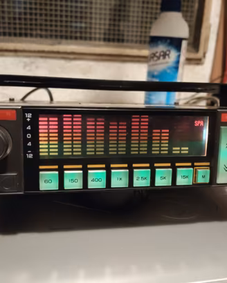 Equalizzatore con analizzatore di spettro Cgm