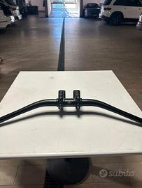 Manubrio Harley completo di raiser