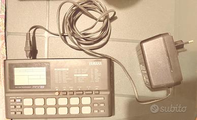 Drum machine RY8