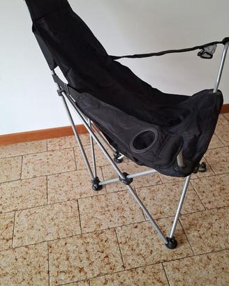 Sedia richiudibile con porta bicchieri