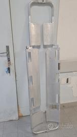 barella atraumatica a cucchiaio FERNO ambulanza 