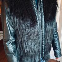 Giacca con pelliccia ecologica Sisley