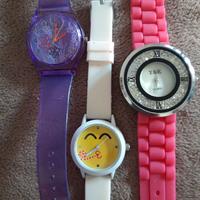 Orologi colorati
