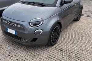 Fiat 500e la Prima nuova