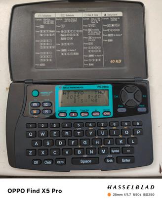 calcolatrice con agenda elettronica 