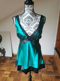 Top con pizzo verde e nero 