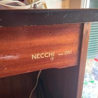Macchina da cucine necchi