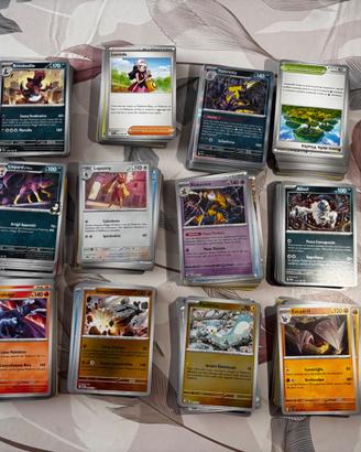 Lotto 40 carte pokemon