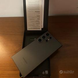 s24 ultra completo di accessori foto