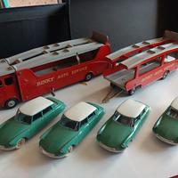 bisarca Corgy com 4 Citroen DS