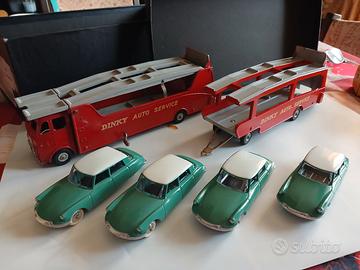 bisarca Corgy com 4 Citroen DS