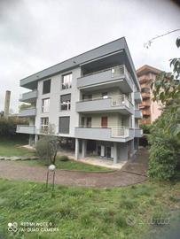 Immobile in asta di 148 m² con 4 locali e box auto