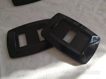 Placche nere, in plastica per Bticino 