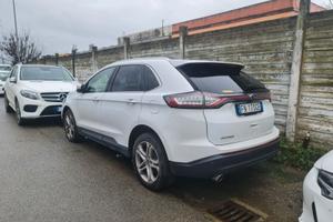 Sinistrata Ford Edge Titanium Powershift Autom2018