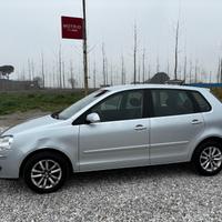 Volkswagen Polo 1.2/70CV 12V 5p. Comfortline