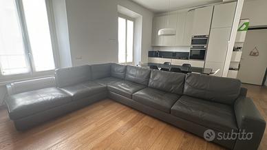 Divano angolare in pelle Poltrona Frau