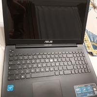 PC ASUS portatile 15.6"