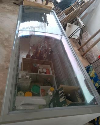 Bancone frigo professionale