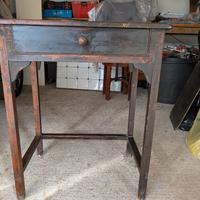 tavolinetto in legno