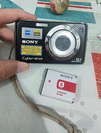Fotocamera Sony Cyber-shot W210