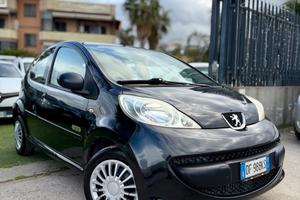 Peugeot 107 1.0 68CV 5p. Sweet Years Cambio Automa