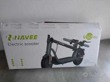 monopattino elettrico Navee25ipro 
