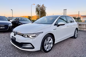 VOLKSWAGEN Golf 1.5 TSI 150CV Style NAVI IQ-LIGHT
