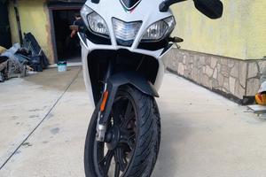 Aprilia RS4 